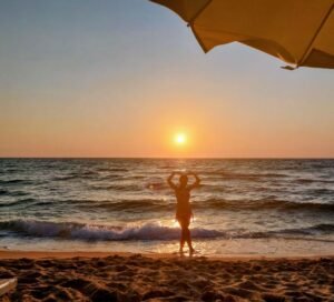 Il tramonto in spiaggia di Plage Mesu (foto: La Pintadera Sarda)
